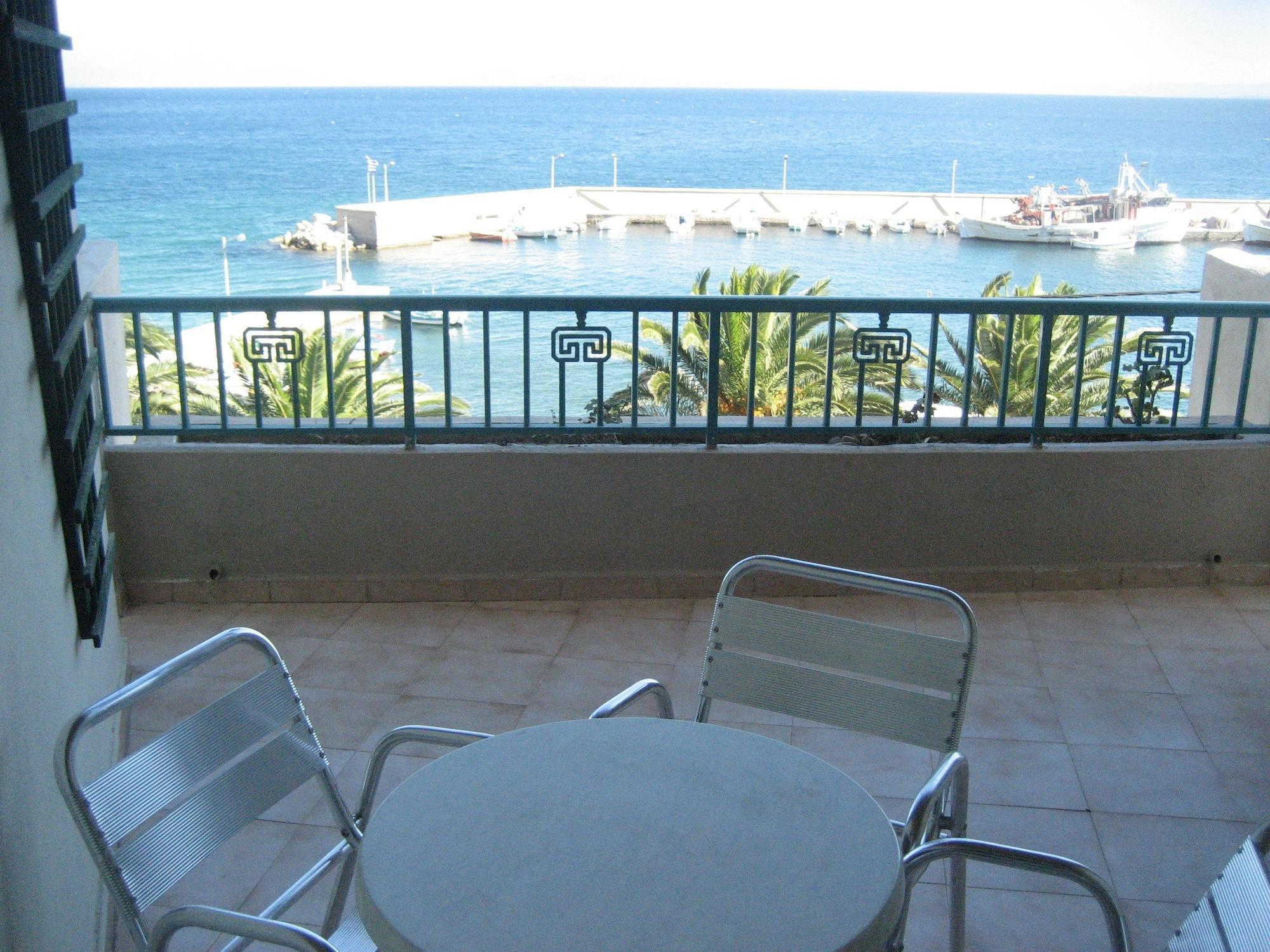 Kyveli Hotel Apartments Vrontados ภายนอก รูปภาพ