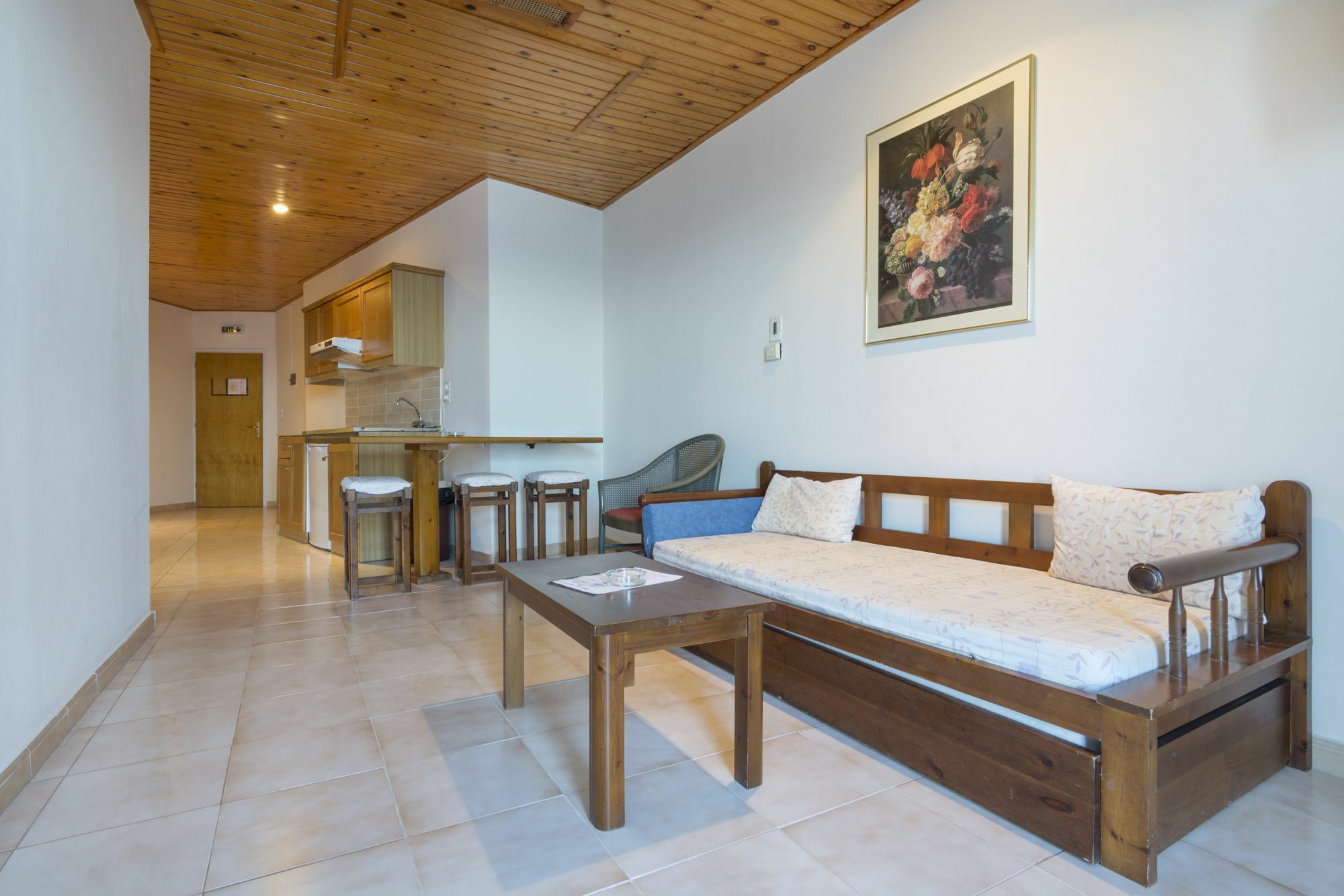 Kyveli Hotel Apartments Vrontados ภายนอก รูปภาพ